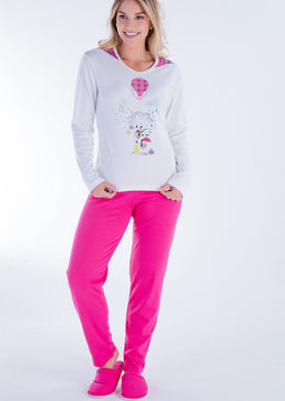 Pijama de Frio Longo em Malha Algodão | Pink 18100 Pijama Feminino de Manga Longa com detalhe colorido nos ombros.Confeccionado em Malha Canelada de Algodão, tecido macio e bem quentinho para aquelas noites mais frias.Calça...