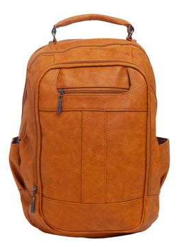MOCHILA DE COURO SINTÉTICO - CARAMELO Mochila de Couro Joss com alças duplas de ombro ajustáveis e pendurador com argolas metálicas. Composição: 100% PU Tipo de Tecido: Poliuretano Tipo de Produto:...