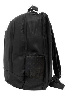 MOCHILA DE COURO SINTÉTICO - PRETA Mochila de Couro Joss com alças duplas de ombro ajustáveis e pendurador com argolas metálicas. Composição: 100% PU Tipo de Tecido: Poliuretano Tipo de Produto:...