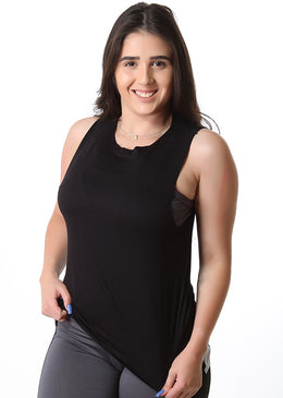 Blusa Detalhe Escrito Costas Linda 9880 Tamanhos P 36/38 M 38/40 G 40/42 GG 42/44Muito confortável e estilosa.Muito mais elegância no seu treino. Muito mais lucro na sua venda.Fique sempre antenada...