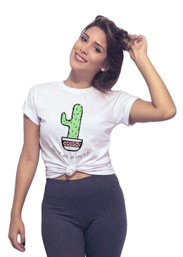 T-Shirt Joss Cactus Camiseta Joss Baby Look Cactus com Caimento Reto e Gola Careca.-INFORMAÇÕES: Modelo: 1502TshirtFemCor: BrancoComposição: 100% AlgodãoLavagem: lavar a mão ou máquina, não alvejar, não secar em...