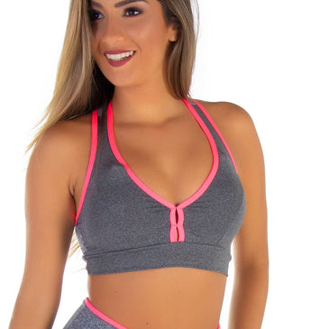 Top Fitness Com Bojo e Telinha nas Costas | Tela 1625 Top Fitness com Bojo (pode ser removido) e telinha de respiração nas costas!Modelo ConfortávelCom bojo removívelEstilo nadadorAcabamentos de primeiraTamanhos (A modelo da foto veste o...