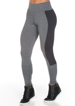 Calça Legging Fitness Mescla Com Lateral Em Cirrê | 514 DESCRIÇÃO DO PRODUTO:Calça legging fitness na cor mescla. O detalhe dessa peça fica por conta da lateral em cirrê preto. O tecido cirrê é responsável...