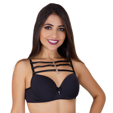 Sutiã Tiras Strappy E Pingente 231 - Dily Modas FABRICAÇÃO PRÓPRIA - PRONTA ENTREGA EXCELÊNCIA EM QUALIDADE! DESCRIÇÃO DO PRODUTO: Soutien strappy com três pingentes, confeccionado em microfibra de poliamida, com bojo. Ótima qualidade!...