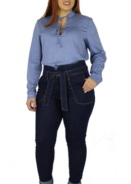 Calça Dinho´s jeans Clochard (2512) Calça: FeminiaModelo : ChochardCintura:  AltaMarca:    Dinho´s JeansTecido:    JeansComposição: 98% Algodão   20%   2% ElastanoModelo veste tamanho: 38Obs: Calça com Bolso Antifurto> Porta cartão de Credito e Documentos  ETC.