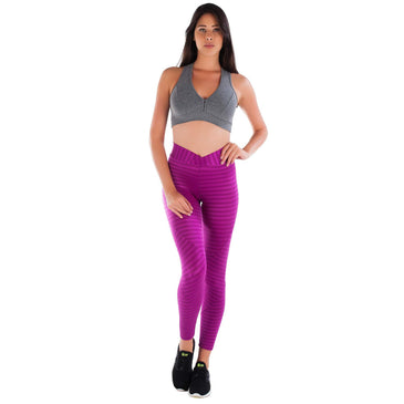 Calça Legging Poliamida Roxo Cintilante | New Vision RX Calça Legging Feminina  New Vision (poliamida) com cós transpassado!Conta com tecido levemente brilhoso texturizado garantindo um lindo e único visual, seja na academia ou no...