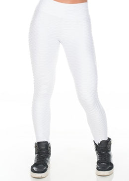 Calça Legging Cirrê Alto Relevo Branco FABRICAÇÃO PRÓPRIA - PRONTA ENTREGA EXCELÊNCIA EM QUALIDADE!DESRIÇÃO DO PRODUTO: Calça legging em cirrê e alto relevo, confeccionada em poliéster, muito confortável, se ajusta perfeitamente...