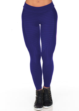 Calça Fitness Legging Recorte New Zig Azul |  516 DESCRIÇÃO DO PRODUTO:Calça legging no estilo mais amado: FITNESS!O tecido NEW ZIG está super em alta e essa calça possui recortes nesse estilo em várias...