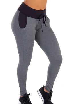 Calça Legging com Bolso Real e Cardaço | Soft Style 6020 Legging Mescla com cós Preto | Soft StyleConta com cós duplo com cadarço de amarrar, agregando conforto e segurança durante as atividades físicas.Bolso Real que...
