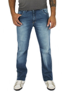 Calça Yunes  Jeans Maculina Reta Galam Calça: MasculinaModelo : RetaCintura:  AltaMarca:   YunesJeansTecido:    JeansComposição:     97% Algodão  3% ElastanoModelo veste tamanho:   40Obs: Calça Bolso Antifurto> Porta cartão de Credito e Documentos  ETC.