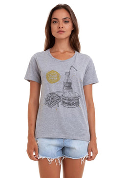 CAMISETA FEMININA BASICA ESTAMPADA JOSS - GREAT OFFER Camiseta Feminina Básica Jay Jay com caimento reto estampa em silk, máxima qualidade e conforto para o seu dia a dia. Composição: 100% Algodão Tipo...