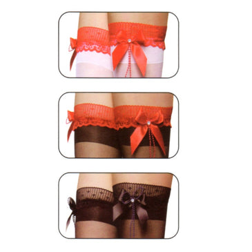 Meia 7/8 com Babado e Laço A Meia 7/8 com Babado e Laço   Uma arma perfeita para usar com saia ou para complementar uma fantasia sensual e atrair todos os olhares...