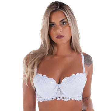 o produto Sutiã Importado com Enchimento. Modelo com bojo com enchimento, dando mais volume e sustentação aos seios. Todo detalhado em renda com palas largas e colchete... 