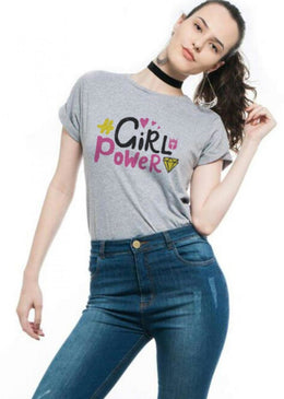 T-Shirt Joss Mescla Girl Power Diamante Cinza,Caimento Reto e Gola Careca.-INFORMAÇÕES: Modelo: 9006TShirtMesclaCor: CinzaComposição: 100% AlgodãoLavagem: lavar a mão ou máquina, não alvejar, não secar em... 