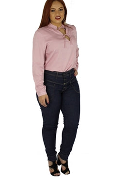 Calça: FeminiaModelo : SkinnyCintura:  AltaMarca:    Dinho´s JeansTecido:    JeansComposição: 97% Algodão  3% ElastanoModelo veste tamanho: 38Obs: Calça com Bolso Antifurto> Porta cartão de Credito e Documentos  ETC. 