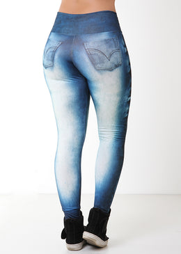 CALÇA LEGGING FITNESS FAKE JEANS Sempre com estampas exclusivas e na moda, para te deixar mais bonita.Perfeita para aquela atividade física. Muito elegante e confortável ou um... 
