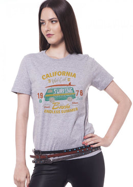 T-Shirt Joss Mescla Endless Surf Cinza,Caimento Reto e Gola Careca.-INFORMAÇÕES: Modelo: 9003TShirtMesclaCor: CinzaComposição: 100% AlgodãoLavagem: lavar a mão ou máquina, não alvejar, não secar em tambor,... 