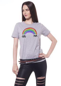 T-Shirt Feminina Girl Power com Caimento Reto e Gola Careca.-INFORMAÇÕES: Modelo: 1500TshirtFemCor: Cinza/BrancoComposição: 100% AlgodãoLavagem: lavar à mão ou máquina, não alvejar, não secar em tambor,... 