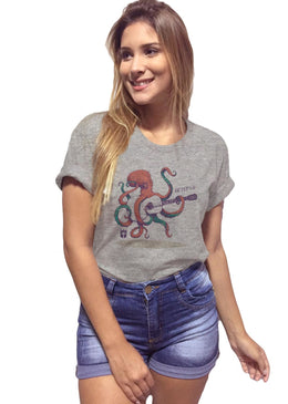 T-Shirt Arimlap Mescla Octopus Cinza,Caimento Reto e Gola Careca.-INFORMAÇÕES: Modelo: 9018TShirtMesclaCor: CinzaComposição: 100% AlgodãoLavagem: lavar a mão ou máquina, não alvejar, não secar em tambor, não... 