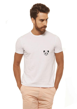 Camiseta Branca Estampada Masculina Joss - F Panda , caimento reto e solto.- INFORMAÇÕES: Modelo: 4308 - Cor: BRANCA - Composição: 100 % Algodão Lavagem:... 