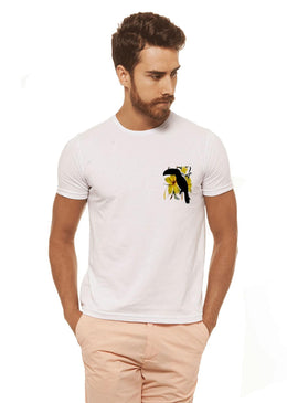 Camiseta Branca Estampada Masculina Joss - F Tucano Flor , caimento reto e solto.- INFORMAÇÕES: Modelo: 4308 - Cor: BRANCA - Composição: 100 % Algodão... 