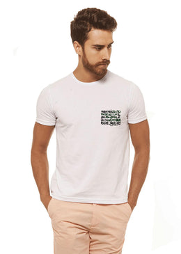Camiseta Branca Estampada Masculina Joss - F Rio 40 Graus , caimento reto e solto.- INFORMAÇÕES: Modelo: 4308 - Cor: BRANCA - Composição: 100 %... 