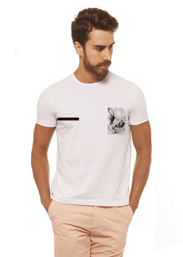 Camiseta Branca Estampada Masculina Joss - F Capoeira 2 , caimento reto e solto.- INFORMAÇÕES:  - Cor: BRANCA - Composição: 100 % Algodão Lavagem: lavar... 