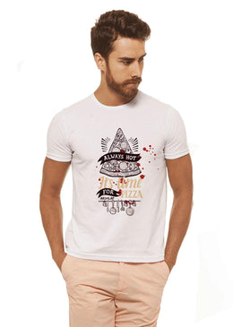 Camiseta Branca Estampada Masculina Joss - Always Hot , caimento reto e solto.- INFORMAÇÕES: Modelo: 4308 - Cor: BRANCA - Composição: 100 % Algodão Lavagem:... 