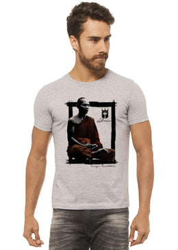 Camiseta Cinza Mescla Estampada Masculina Joss - Meditação, caimento reto e solto.- INFORMAÇÕES: Modelo: 4308 - Cor: CINZA-MESCLA - Composição: 100 % Algodão Lavagem: lavar... 