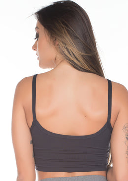 FABRICAÇÃO PRÓPRIA - PRONTA ENTREGA EXCELÊNCIA EM QUALIDADE!DESCRIÇÃO DO PRODUTO: Top com strappy confeccionado em poliamida e elastano.  Lindo Top com Tiras Strappy com recortes e tirar cruzadas... 