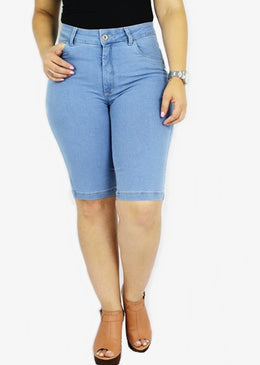 Marca : Dinho´s JeansModelo : Bermuda BásicaCintura Alta Composição: 78,5%Algodão,20% Poliéster,1,5%Elastano Bolso Antifurto: Porta Cartão de Credito ,Documentos,Dinheiro Etc... 