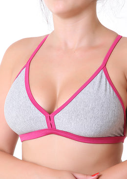 TOP BÁSICO FITNESS DE VISCOSE SEM BOJOCombina com prática de atividades físicas ou até mesmo no uso dia a dia.Composição: 96% VISCOSE - 4% ELASTANO 