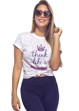 T-Shirt Feminina Think Like a Princess com Caimento Reto e Gola Careca.-INFORMAÇÕES: Modelo: 6414TshirtFemBrancCor: BrancoTamanho: ÚnicoComposição: 100% AlgodãoLavagem: lavar a mão ou máquina, não alvejar, não... 