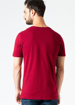 Aquela camiseta básica que não pode faltar no guarda-roupas. É a nossa curinga, para ser escolhida quando está na dúvida.A KSA da árvore é uma... 