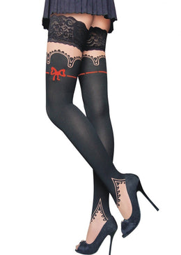 Meia 7/8 Sexy Tatuagem e Renda Detalhes com cores diferentes, formam um lindo desenho que deixarão as suas pernas ainda mais sexy e sensuais. Por... 